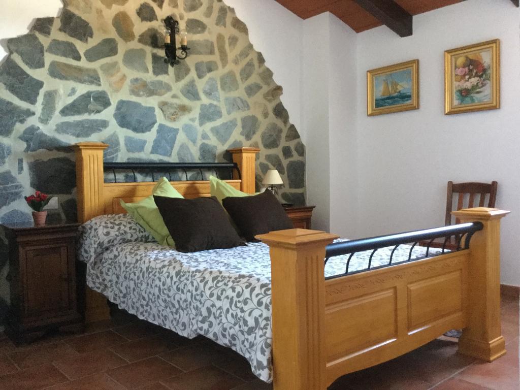 Los Cazadores Bed and Breakfast El Gastor Εξωτερικό φωτογραφία